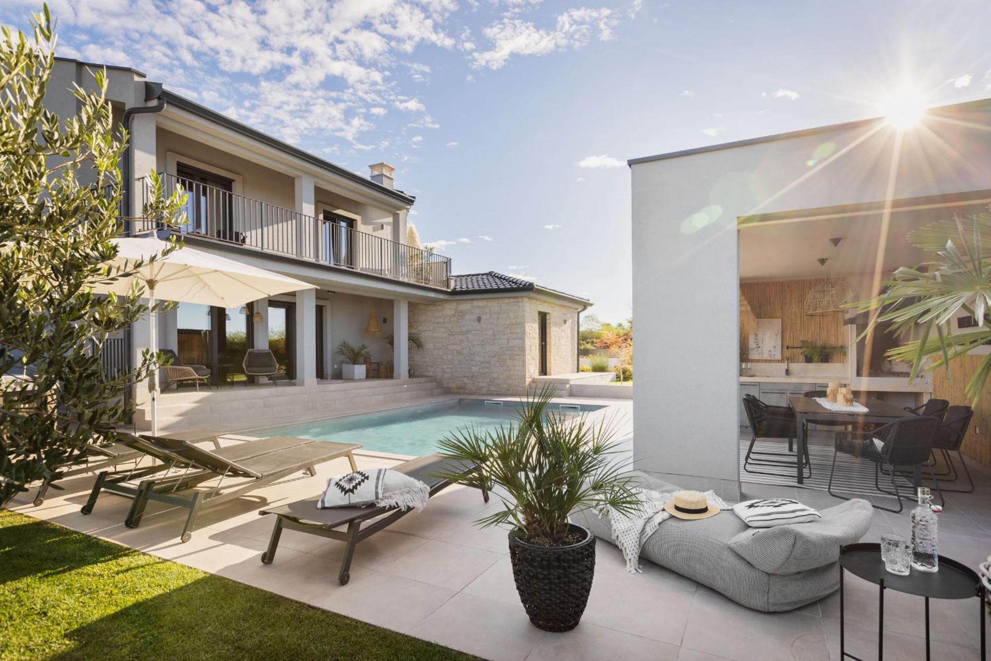 Villa Bewegte Berge Kaštelir Kültér fotó